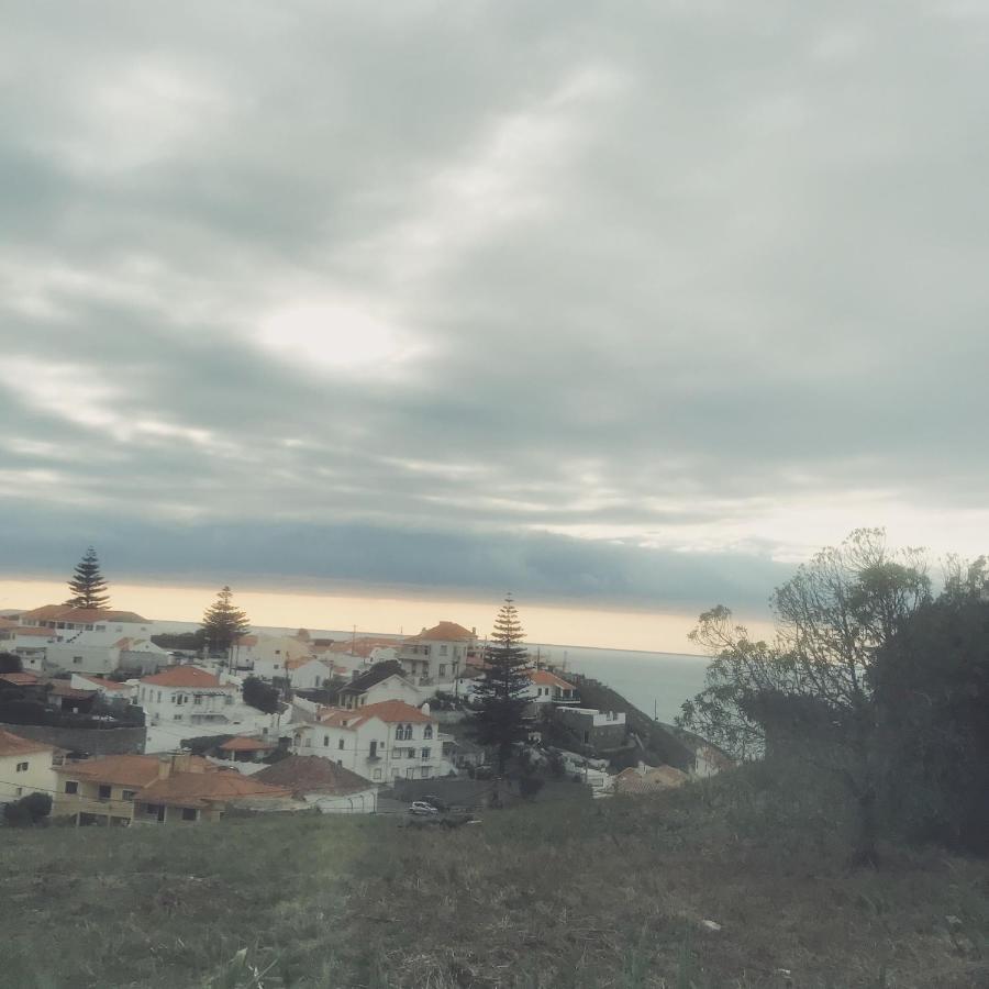 Azenhas Do Mar Roadside House Villa Colares Exterior photo